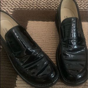 Size 8 Donald J Pliner loafers